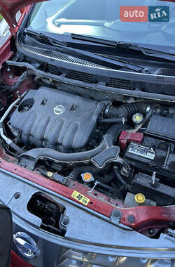 Хэтчбек Nissan Note 2008 в 