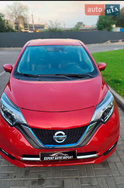 Хэтчбек Nissan Note 2017 в Днепре