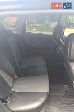 Хетчбек Nissan Note 2006 в 