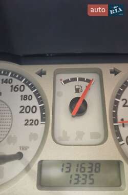 Хэтчбек Nissan Note 2006 в 