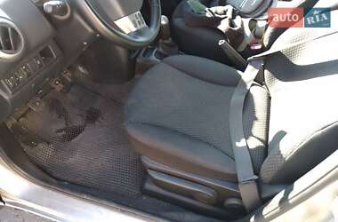 Хетчбек Nissan Note 2006 в Миргороді фото 11 Хетчбек Nissan Note 2006 в Миргороді