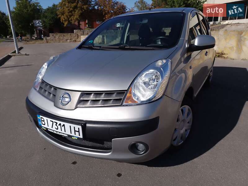 Хетчбек Nissan Note 2006 в Миргороді