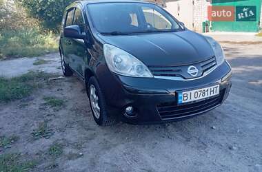 Хэтчбек Nissan Note 2010 в Светловодске