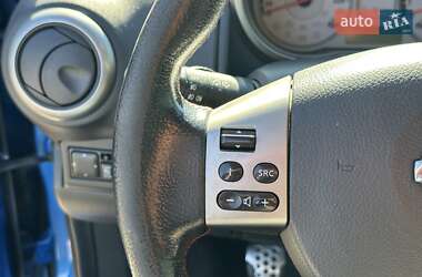 Хэтчбек Nissan Note 2006 в 