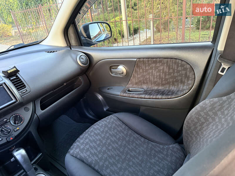 Хэтчбек Nissan Note 2006 в Белгороде-Днестровском