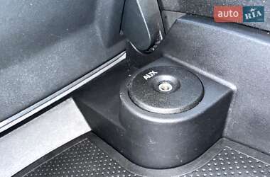 Хэтчбек Nissan Note 2008 в 