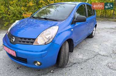 Хетчбек Nissan Note 2007 в 