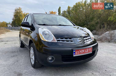 Хэтчбек Nissan Note 2006 в Хороле