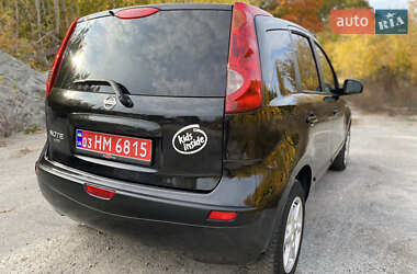 Хэтчбек Nissan Note 2006 в  фото 10 Хэтчбек Nissan Note 2006 в