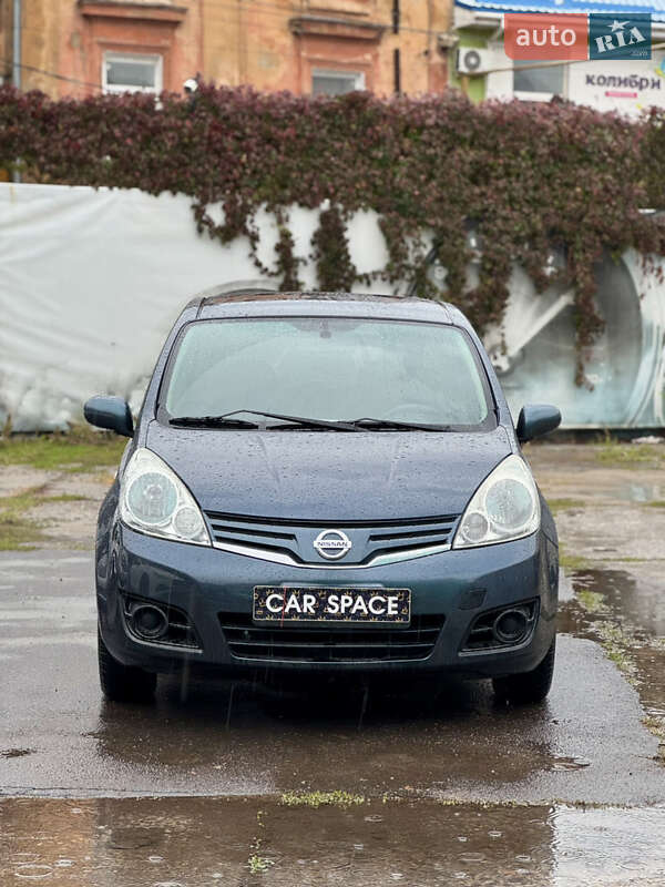 Хэтчбек Nissan Note 2012 в Одессе