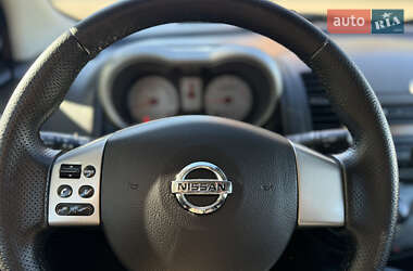 Хэтчбек Nissan Note 2008 в 