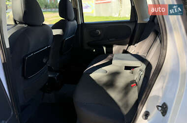 Хэтчбек Nissan Note 2008 в 