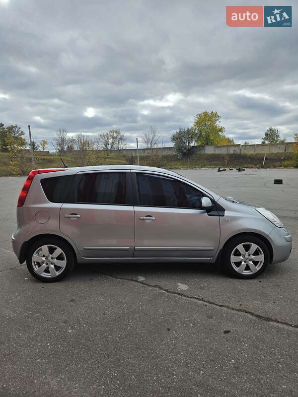 Хэтчбек Nissan Note 2007 в Харькове