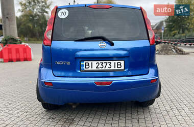 Хэтчбек Nissan Note 2007 в 