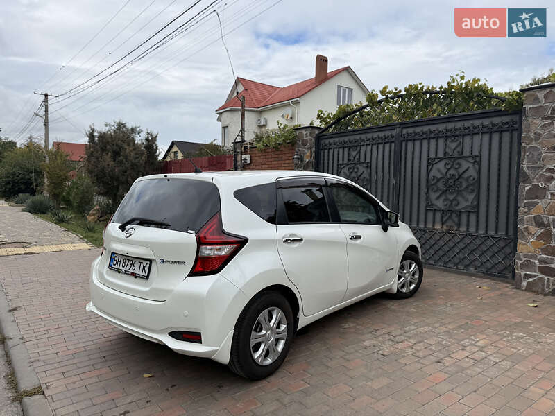Хетчбек Nissan Note 2017 в Одесі