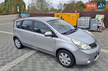 Хэтчбек Nissan Note 2009 в Киеве