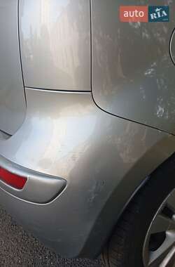 Хэтчбек Nissan Note 2013 в 
