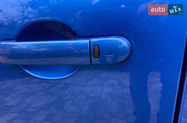 Хэтчбек Nissan Note 2007 в 