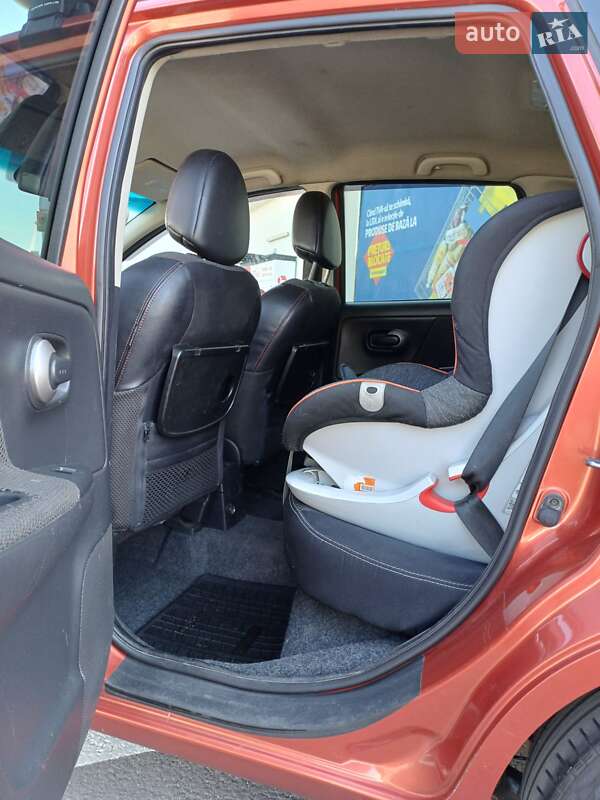 Хетчбек Nissan Note 2007 в Одесі