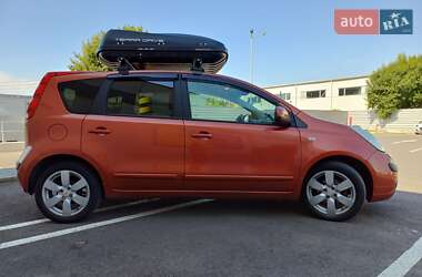 Хетчбек Nissan Note 2007 в 