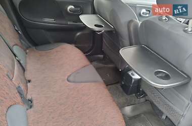 Хэтчбек Nissan Note 2009 в 