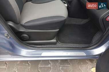 Хэтчбек Nissan Note 2008 в 