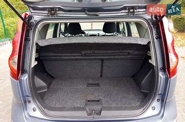 Хэтчбек Nissan Note 2008 в 