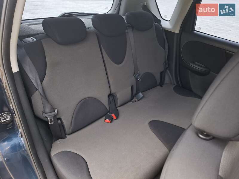 Хетчбек Nissan Note 2011 в Черкасах фото 20 Хетчбек Nissan Note 2011 в Черкасах