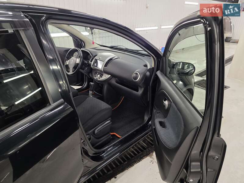 Хетчбек Nissan Note 2012 в Києві