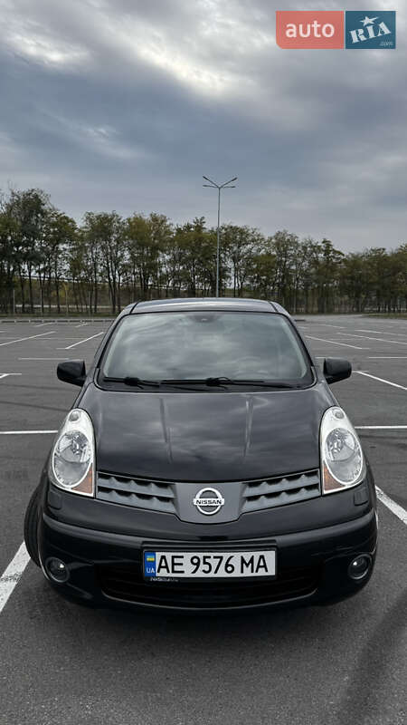 Хэтчбек Nissan Note 2008 в Днепре