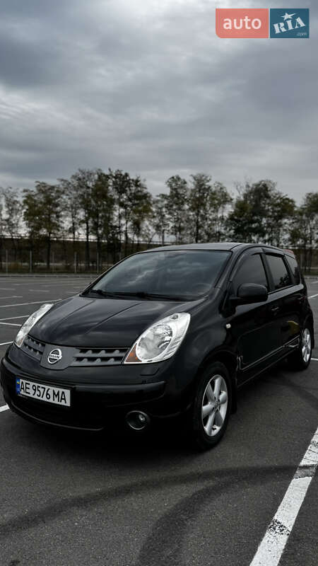 Хэтчбек Nissan Note 2008 в Днепре