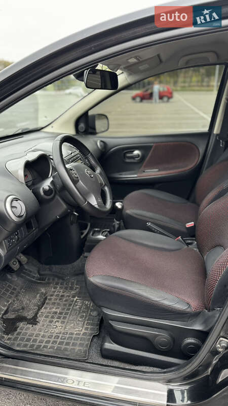 Хэтчбек Nissan Note 2008 в Днепре