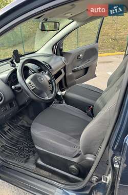 Хэтчбек Nissan Note 2011 в Ужгороде