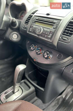 Хэтчбек Nissan Note 2008 в 