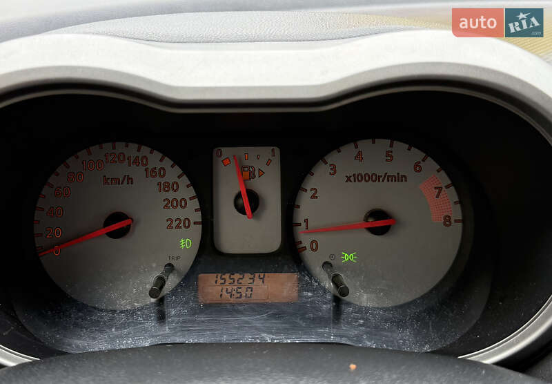 Хэтчбек Nissan Note 2008 в Днепре