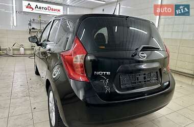 Хэтчбек Nissan Note 2014 в 