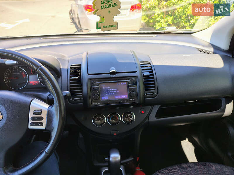 Хетчбек Nissan Note 2010 в Рівному фото 8 Хетчбек Nissan Note 2010 в Рівному