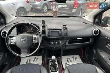 Хэтчбек Nissan Note 2013 в 