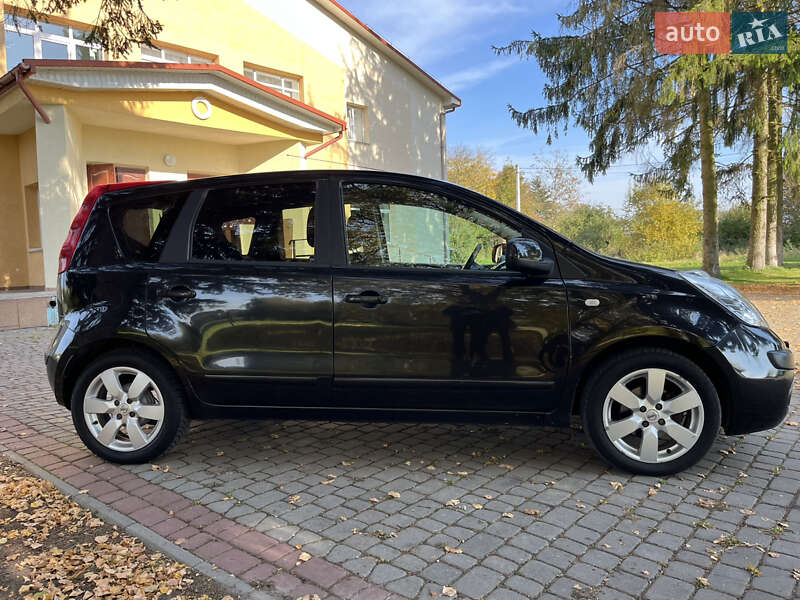 Хэтчбек Nissan Note 2006 в Луцке фото 4 Хэтчбек Nissan Note 2006 в Луцке
