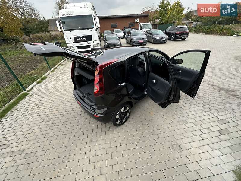 Хетчбек Nissan Note 2012 в Луцьку фото 10 Хетчбек Nissan Note 2012 в Луцьку