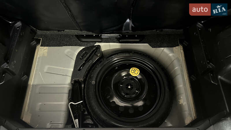 Хэтчбек Nissan Note 2009 в Умани фото 56 Хэтчбек Nissan Note 2009 в Умани