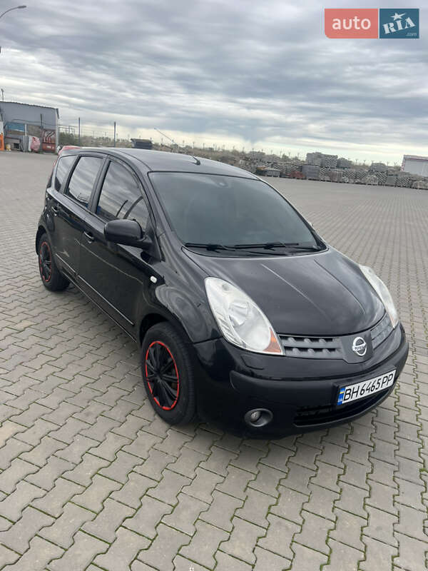 Хетчбек Nissan Note 2007 в Одесі