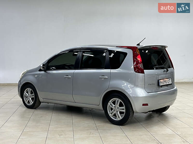 Хетчбек Nissan Note 2011 в Одесі фото 5 Хетчбек Nissan Note 2011 в Одесі