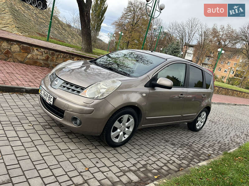 Хэтчбек Nissan Note 2007 в Могилев-Подольске фото 25 Хэтчбек Nissan Note 2007 в Могилев-Подольске