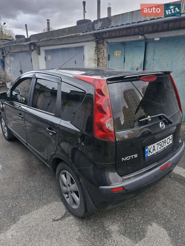 Хетчбек Nissan Note 2006 в Києві
