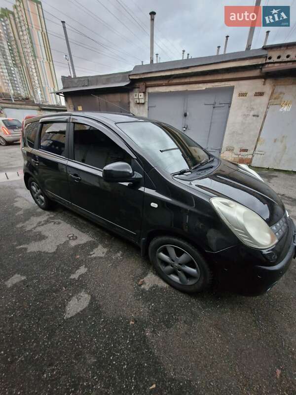 Хетчбек Nissan Note 2006 в Києві