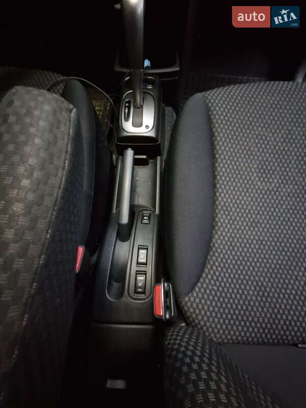 Хетчбек Nissan Note 2006 в Києві