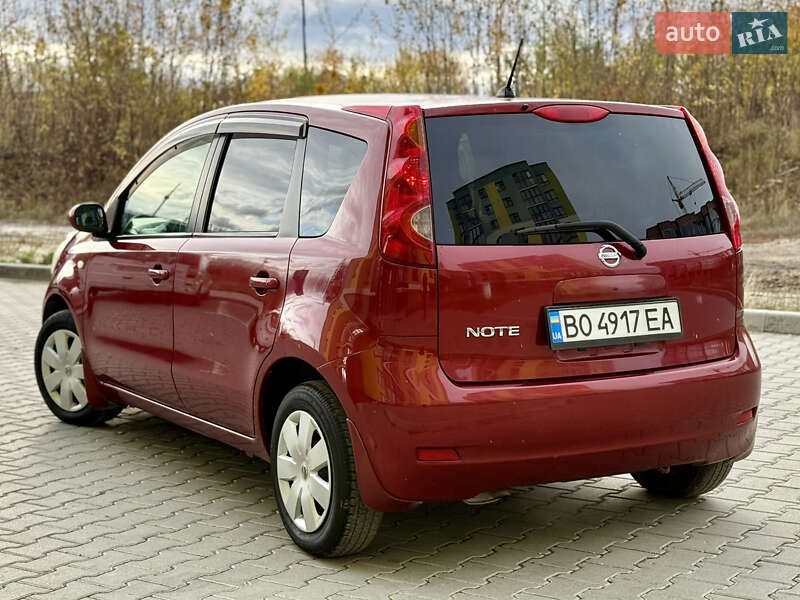 Хетчбек Nissan Note 2012 в Тернополі