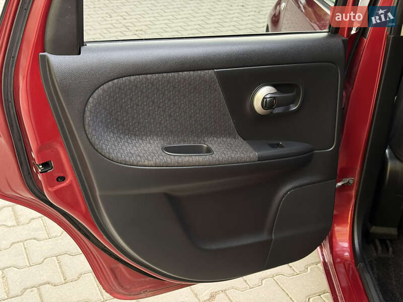 Хетчбек Nissan Note 2012 в Тернополі