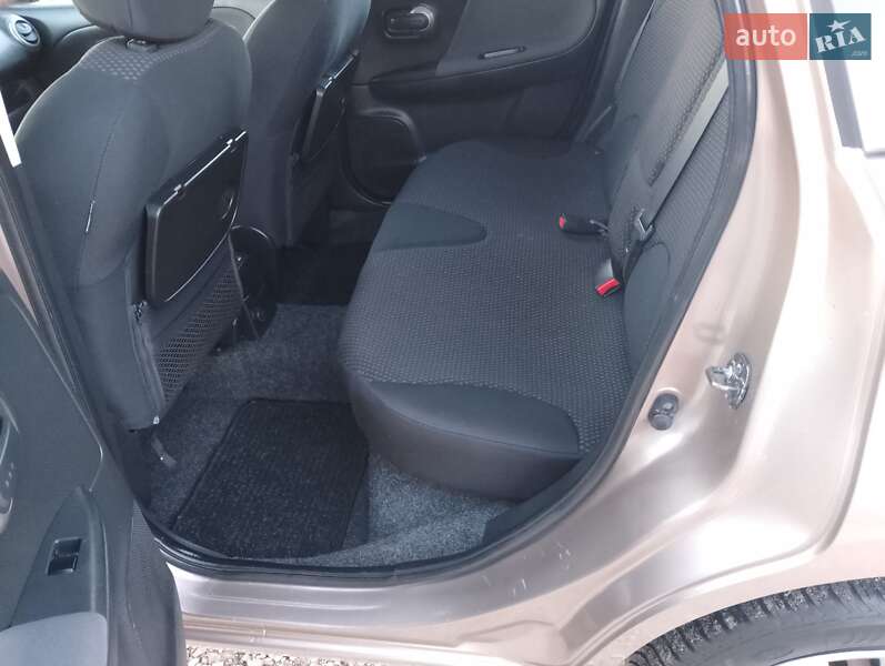 Хэтчбек Nissan Note 2008 в Тернополе